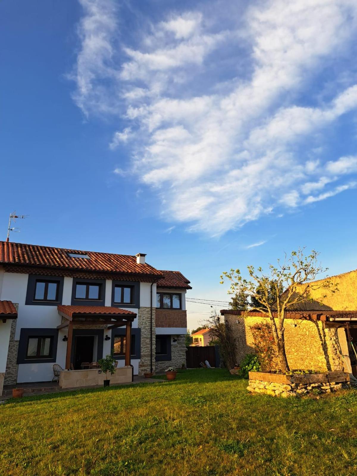 Terradeva Apartamentos Colombres Exterior photo